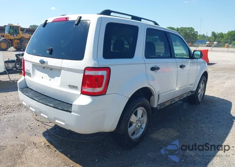 2008 Ford Escape Xlt из США, поврежденный, VIN 1FMCU93Z18KA10032